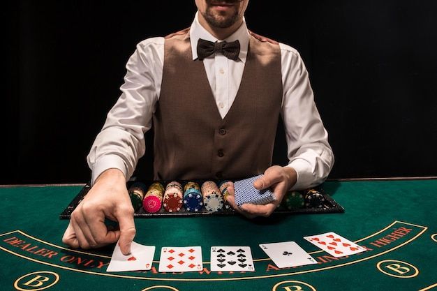 MCWCasino پاکستان ریئل منی گیمز